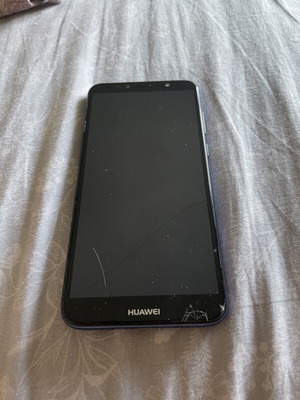 Huawei Y6 Prime used with cracked screen, 32GB Android phone