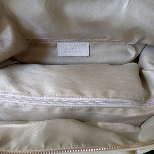 Xl size handbag like new, ecru with gold chain