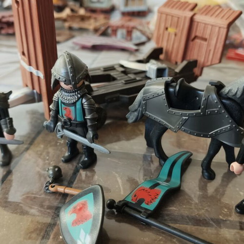 Playmobil 4869 lot 606 like new, missing parts