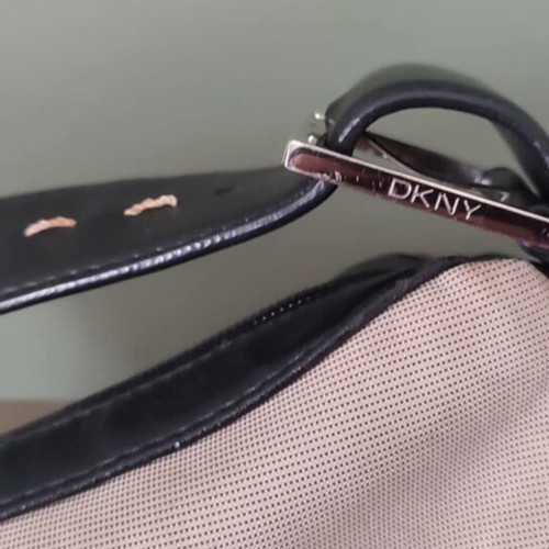 DKNY City shoulder bag used, beige and black