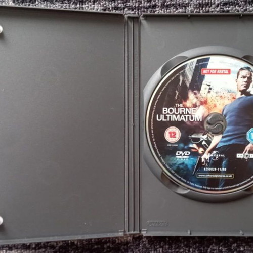 The Ultimate Bourne Collection DVD like new, 3-disc set, Matt Damon
