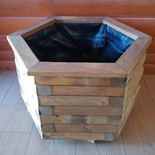 Ξύλινη γλάστρα εξάγωνη καινούργια, 60x53x37 εκ.