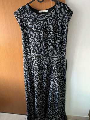 Attrattivo dress large animal print sleeveless new