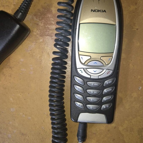 Nokia 6310i collectible used