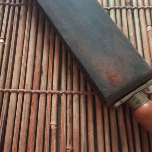 Sharpener for Barber's Falseta used, good condition