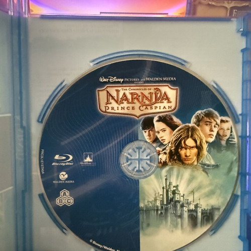 The Chronicles of Narnia Blu-ray trilogy like new, dubbed and subtitled