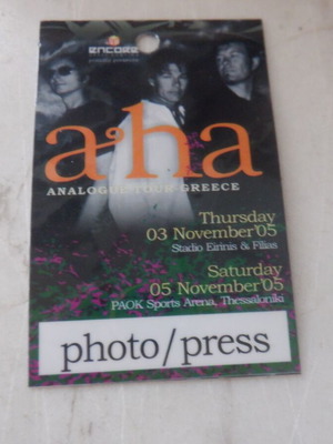 A-ha authentic photo/press tour pass 2005 laminated unused