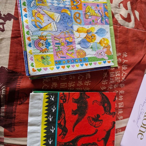 Napkin collection like new, about 60 pieces