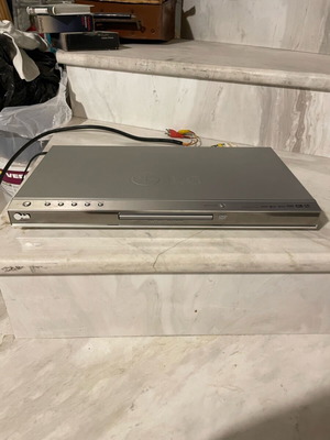 LG DVD-CD digital DVD player σε πολύ καλή κατάσταση