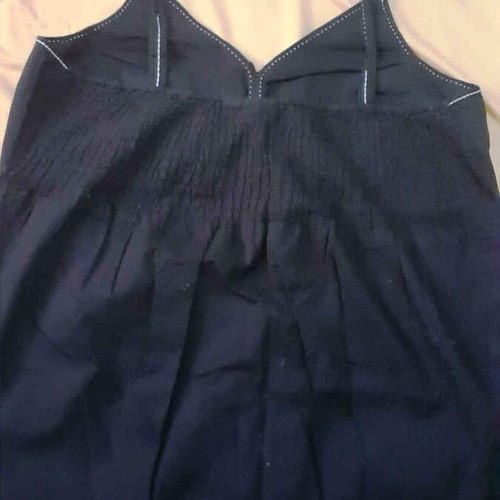 Black camisole top like new with white floral embroidery XXL