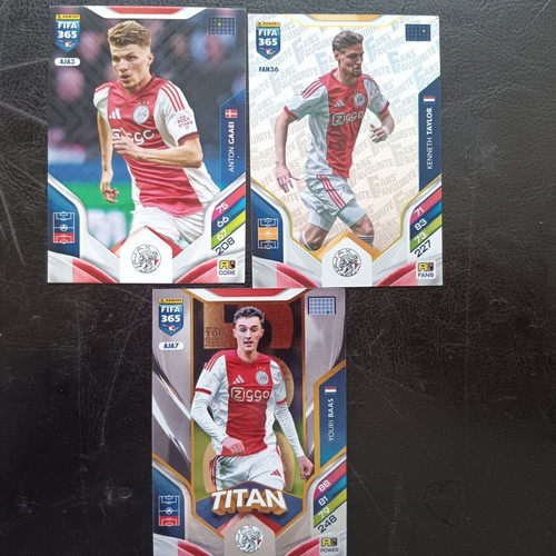 Adrenalyn XL 2026 16 Panini Ajax cards like new