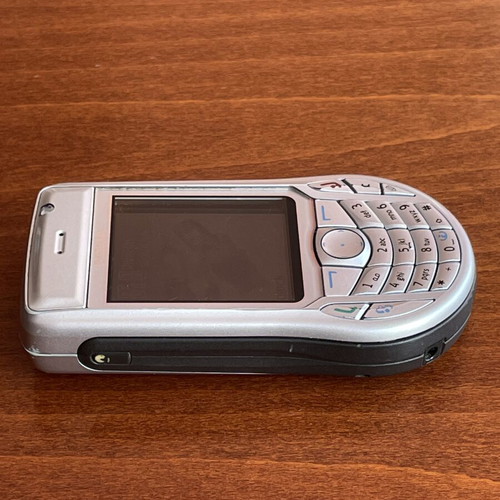 Nokia 6630 phone used with original battery and charger