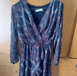 Short dress lightly worn, size Small