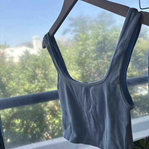 Zara seamless ribbed crop top, blue and purple