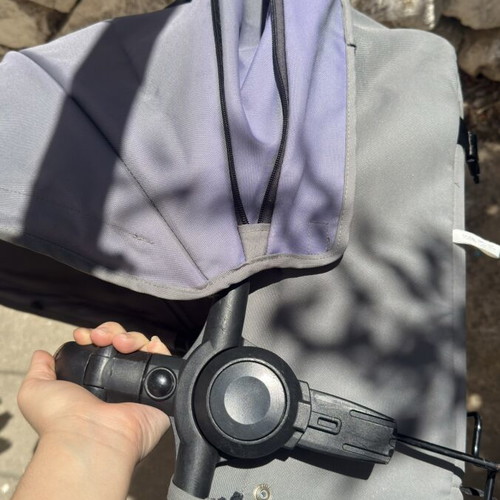 Kinderkraft 3-in-1 grey stroller with car seat