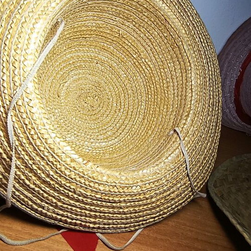 Hats used, pack of 4, one size