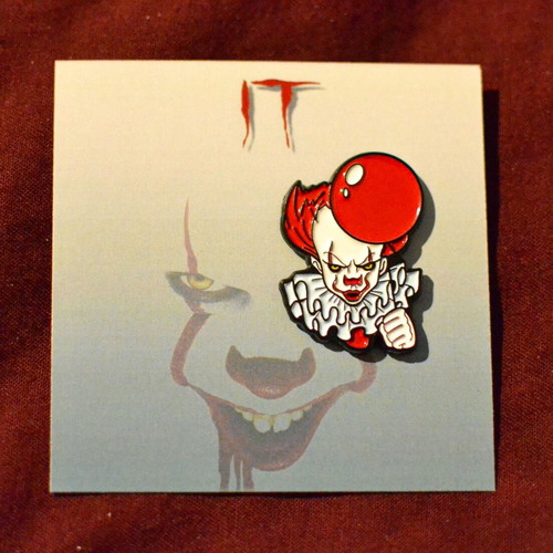 IT Pennywise pin new