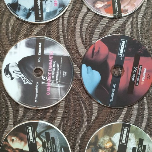 Cinema magazine collectible DVDs with subtitles