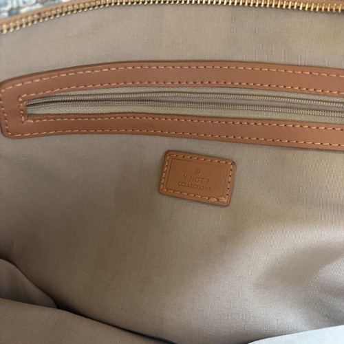 Y Not? Collections shoulder bag with city print, like new, multicolor