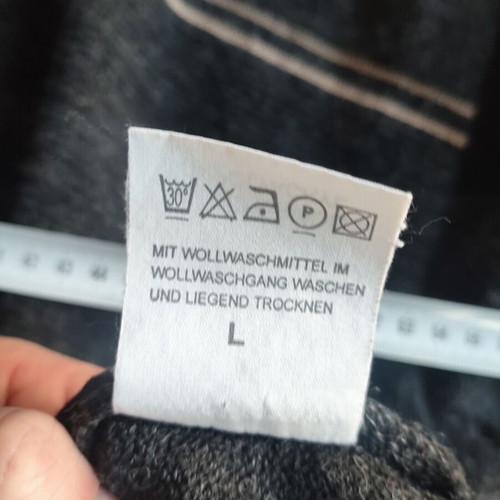Vunic men's dark gray wool blend sweater like new, size L