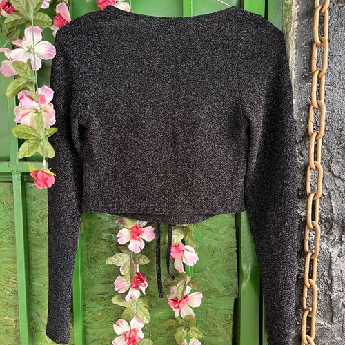 Black long sleeve top with chest tie like new, size L