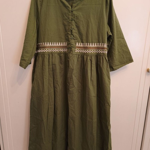 Shein cotton dress new, size XL, green with pockets