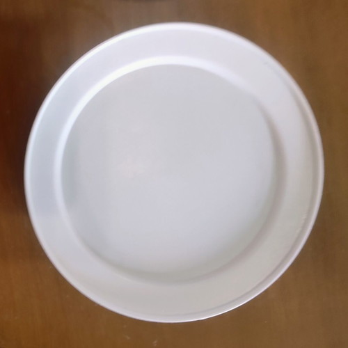 Tupperware beige tupperware container like new, 21 cm diameter