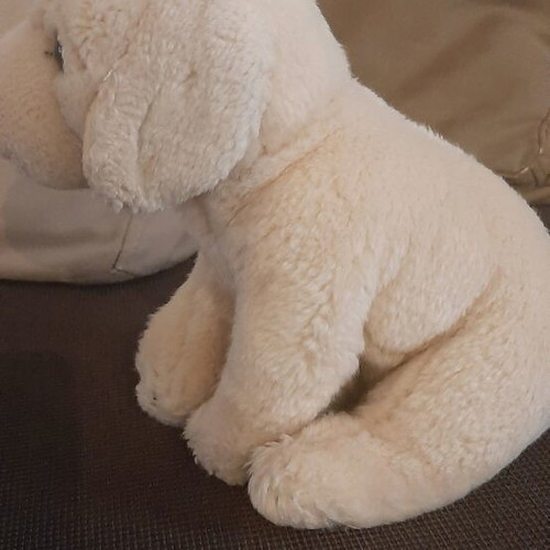 Plush dog like new