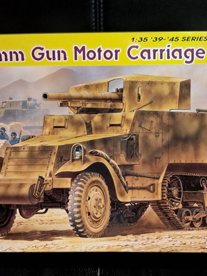 1/35 American Half-Track Vehicle 75mm Gun Motor Carriage Dragon Models 6467 new