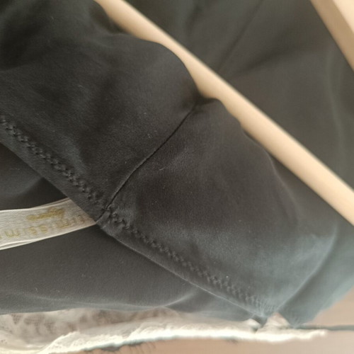 Intimissimi negligee satin with lace black and white like new