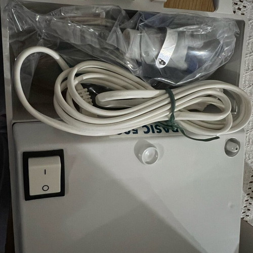 Basic 500 nebulizer new with two masks for adults and children