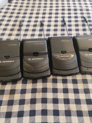 Motorola StarTAC used collectible phones, pack of 5