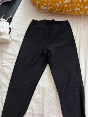 Leggings black Pull & Bear like new, size M