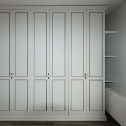 Off-White lacquered wardrobe like new, Mobili Italiani