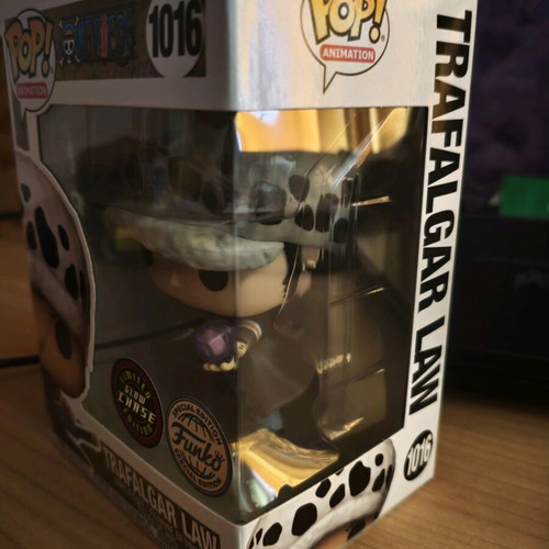 Trafalgar Law Funko Pop new Glow Chase One Piece