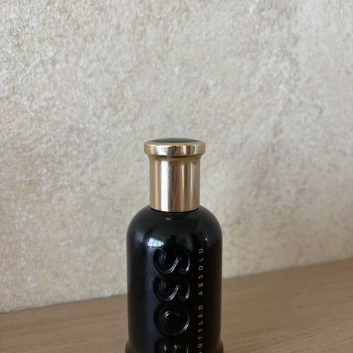 Boss Bottled Absolu 50ml perfume like new