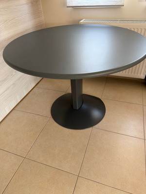 Round table used with metal base, diameter 1.05m
