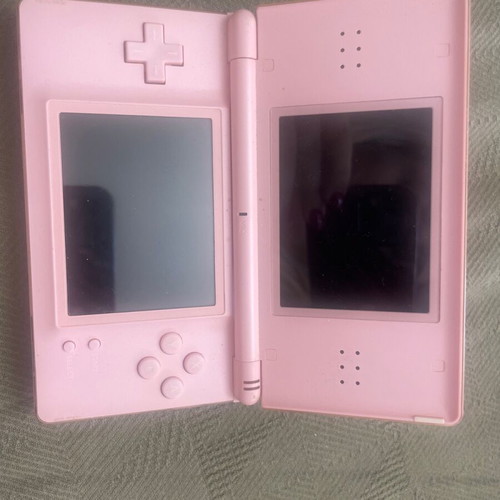 Nintendo DS pink