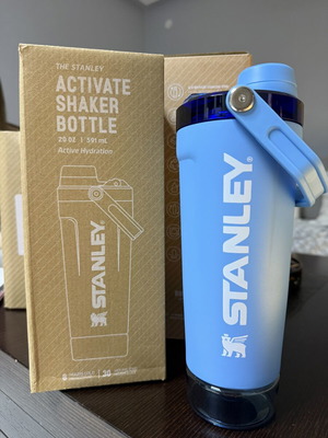 Stanley Activate Shaker Bottle new, blue