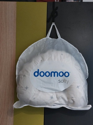 Μαξιλάρι θηλασμού Doomoo Softy