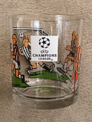 Συλλεκτικό ποτήρι UEFA Champions League Nutella σαν καινούργιο