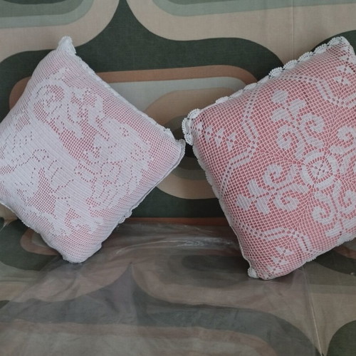 Vintage Handmade Crochet Pillows Set of 2 30x30cm Like New