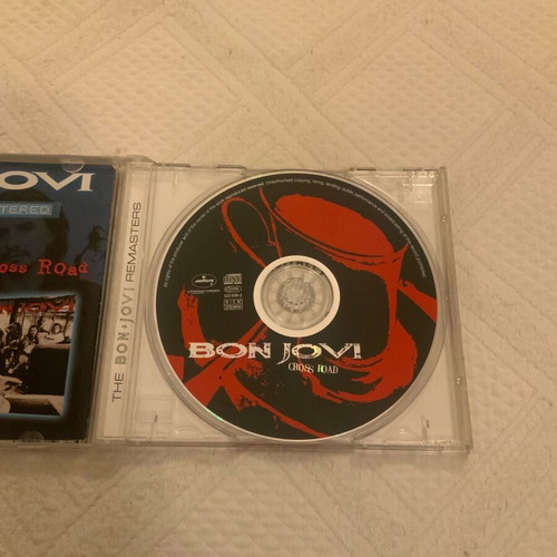Bon Jovi Cross Road CD like new, rock
