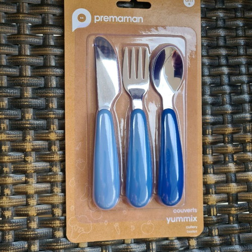 Blue metal cutlery set new, suitable for small hands
