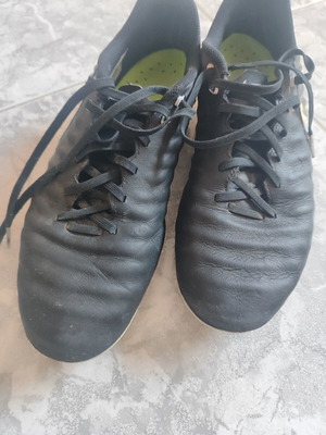 Nike football shoes used, leather, size 43, black