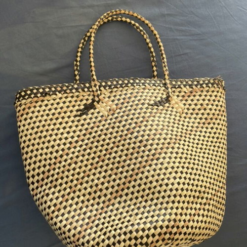 Straw handbag used, small, from Cyclades ANEME