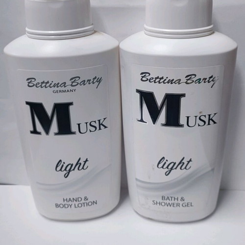 Bettina Barty bath and body lotion set new