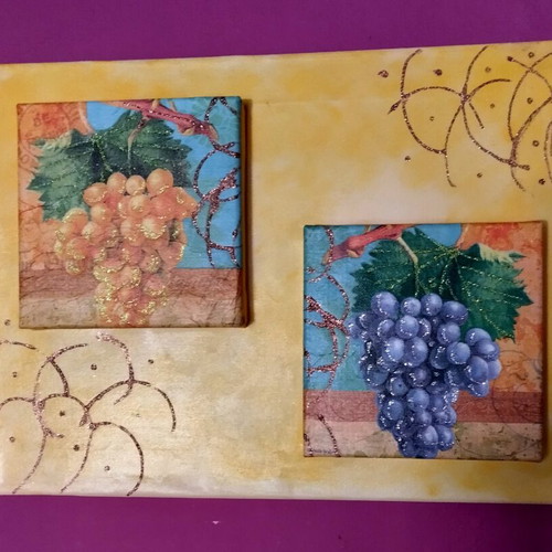 Decoupage frame like new, 30×40 cm, one large and two small canvases