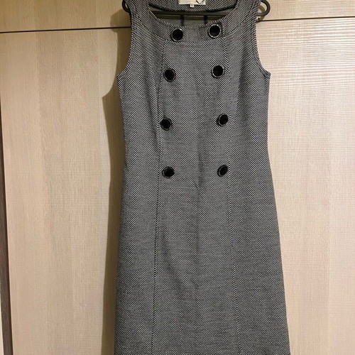 Midi checked dress VS like new, size small, black and white