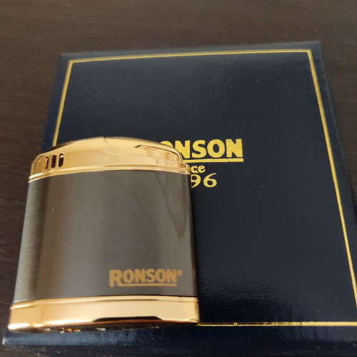 Ronson Comet 200 lighter new, brown and gold with box